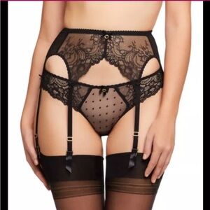Dita Von Teese von follies garter belt suspenders Fiamma size 12 US SOLD